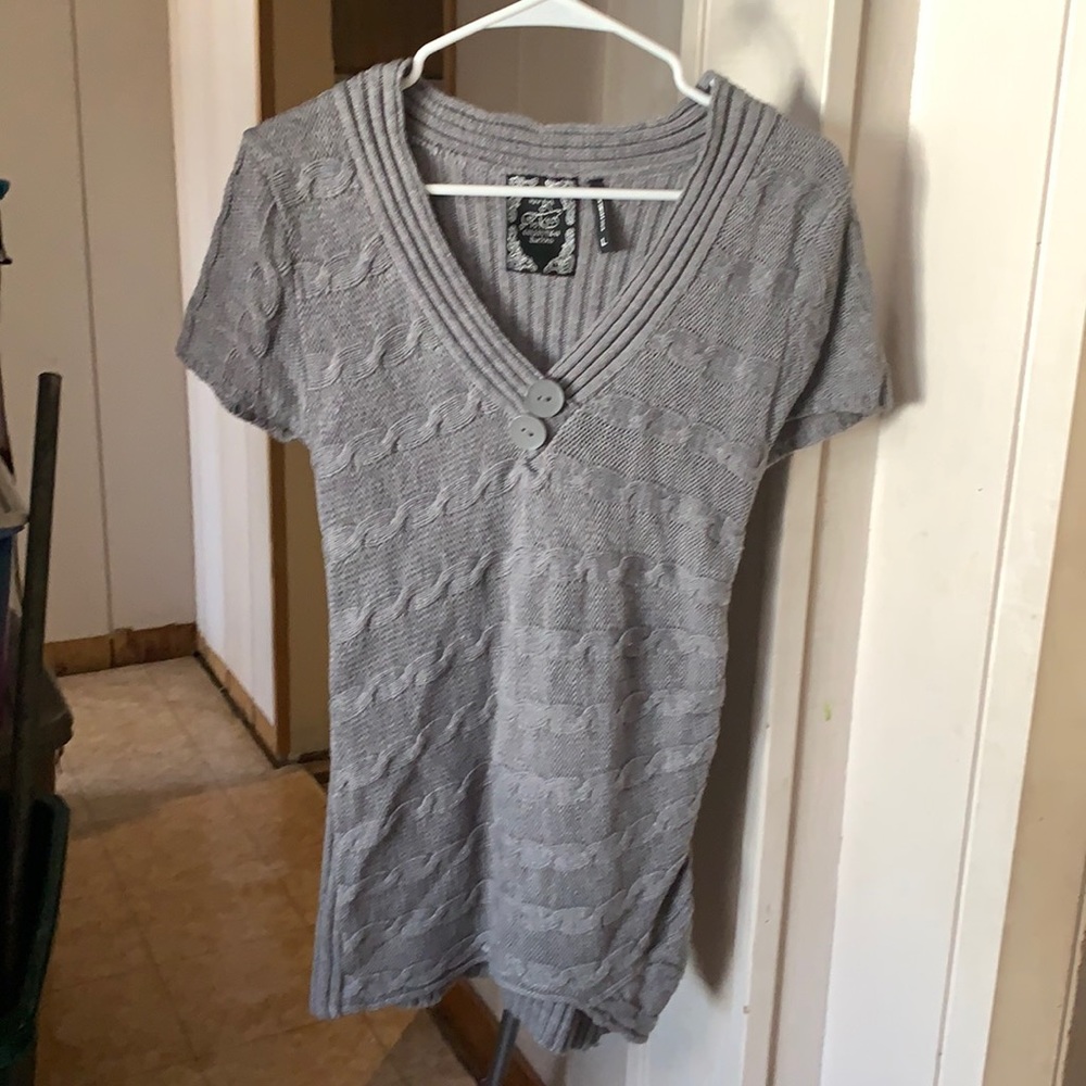 Gray pullover sweater excellent condition L